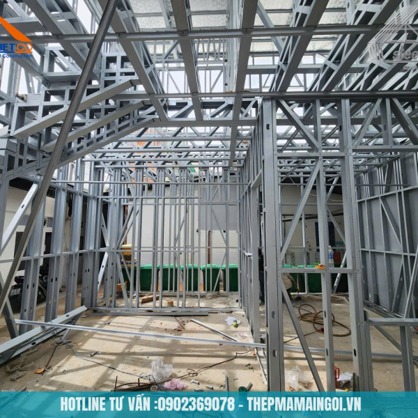 BÁO GIÁ THI CÔNG NHÀ KHUNG THÉP BẰNG THÉP MẠ NHẸ CỠ NHỎ DÙNG LÀM NHÀ VĂN PHÒNG
